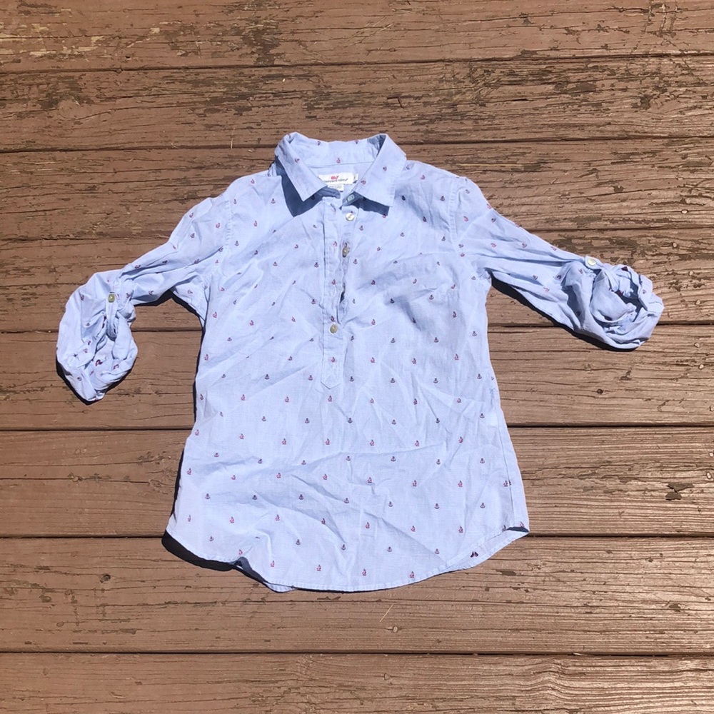 Vineyard vines anchor blouse